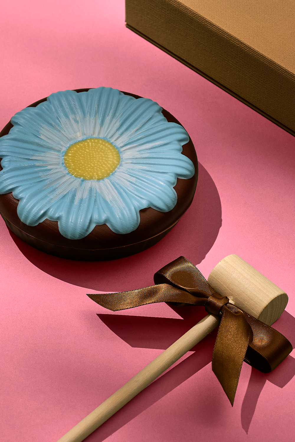 Daisy In Bloom Chocolate Piñata: Light Blue Edition
